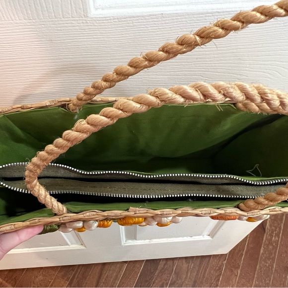 Vintage “Bags by Patricia” - handmade woven colorful 3D floral basket purse - Picture 7 of 8